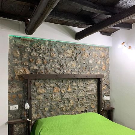 Conte'S House Apartment Чефалу Екстериор снимка