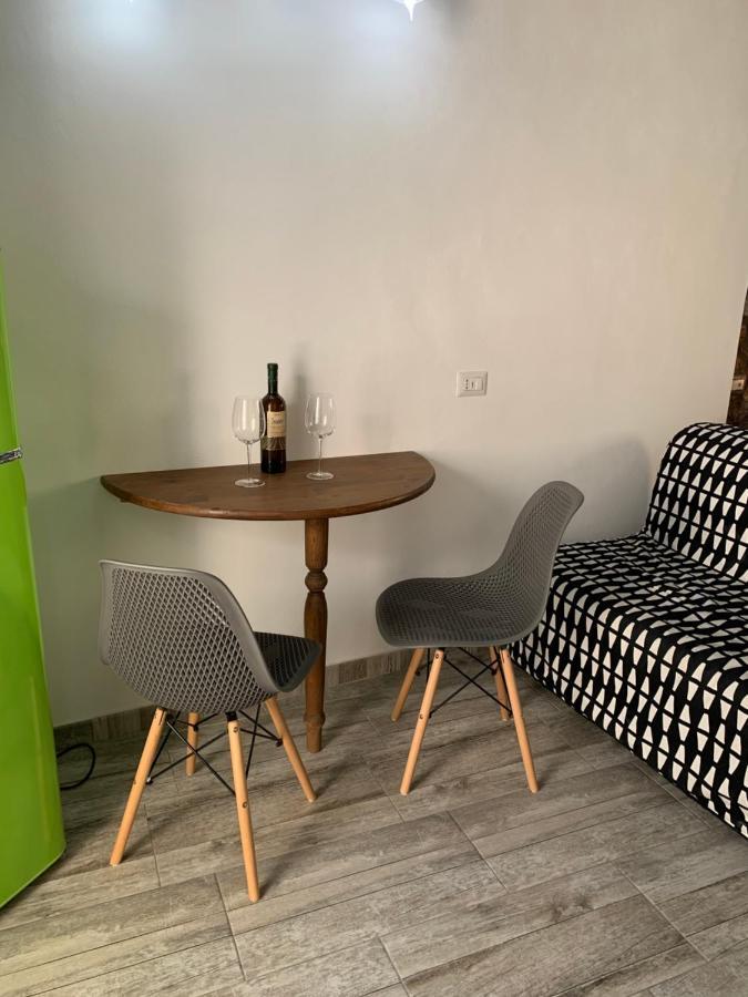 Conte'S House Apartment Чефалу Екстериор снимка
